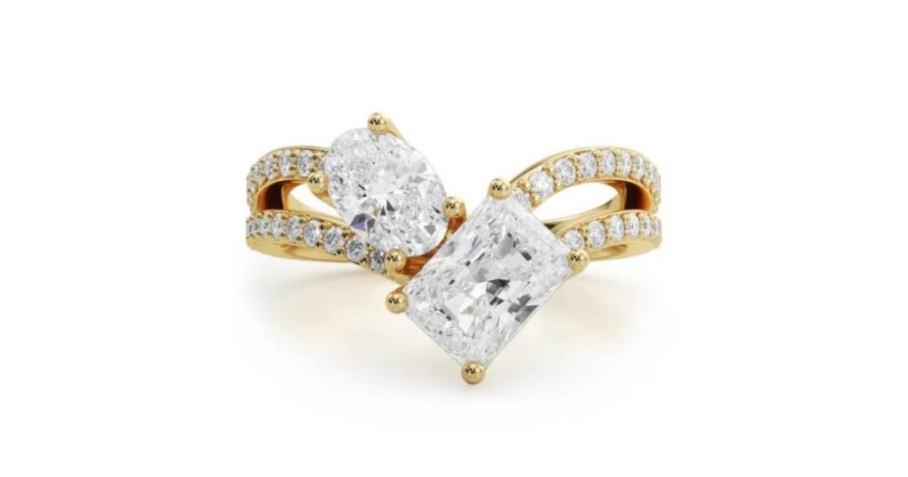 THE NOEMIE. How to buy an engagement ring.
